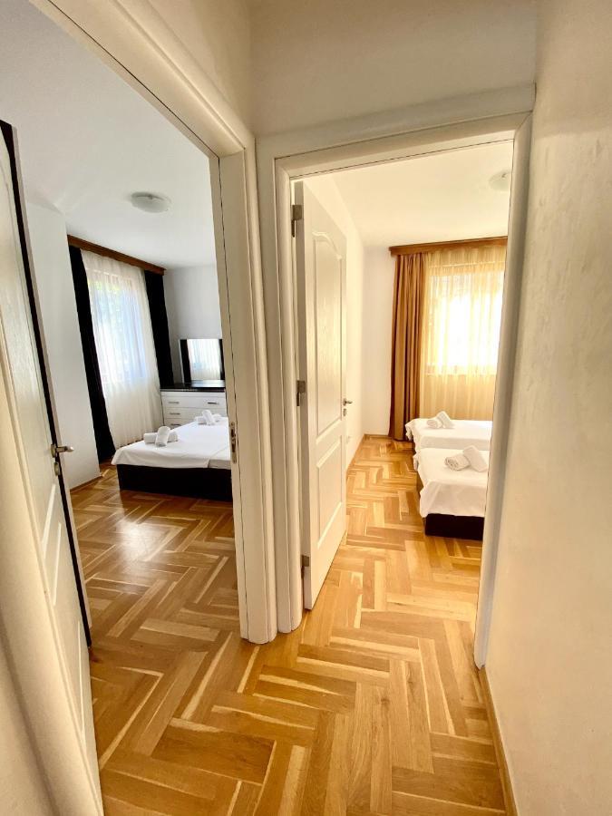 Apartments First Line Petrovac Exteriör bild